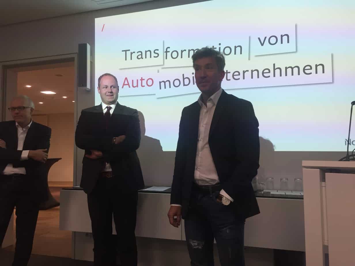 Launchevent Transformation von Automobilunternehmen