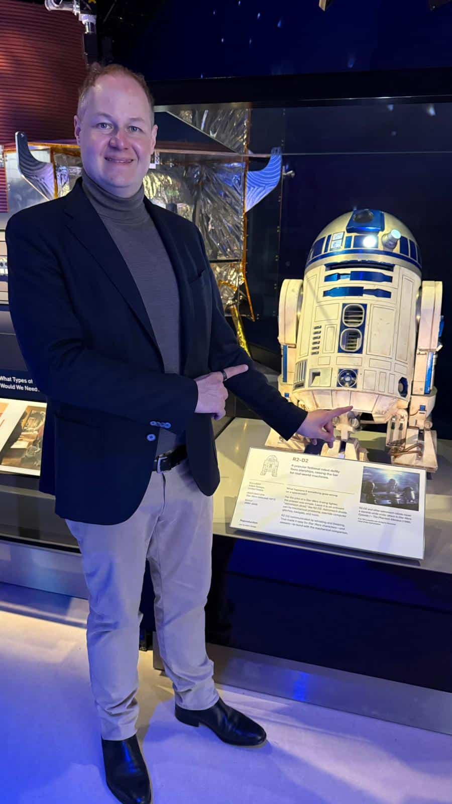 WhatsApp Image 2025-12-19 at 23.01.15